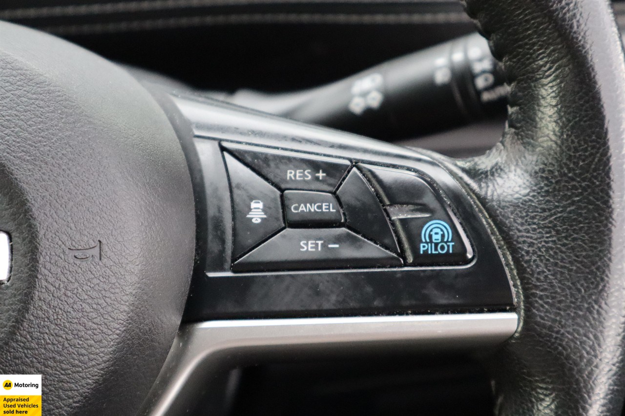 2017 Nissan Serena