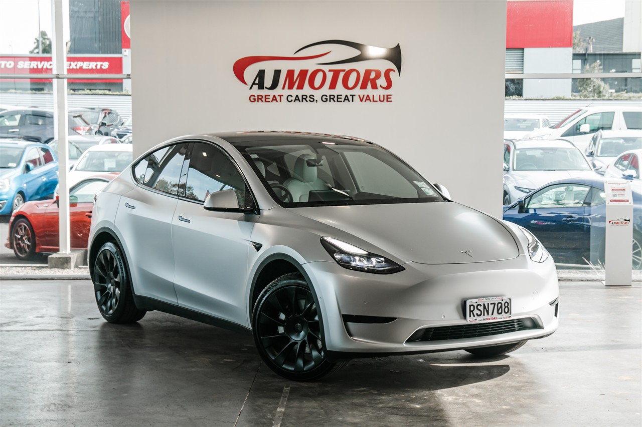 2024 Tesla Model Y