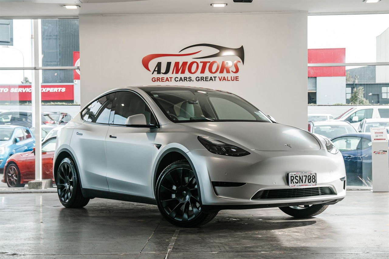 2024 Tesla Model Y