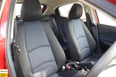 2014 Mazda Demio - Thumbnail