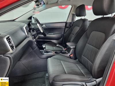 2021 Kia Sportage - Thumbnail