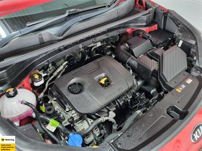 2021 Kia Sportage - Thumbnail