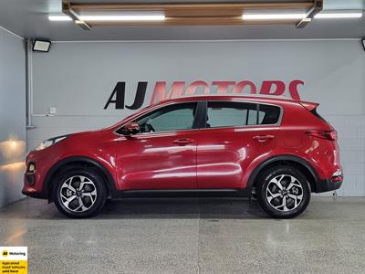 2021 Kia Sportage - Thumbnail