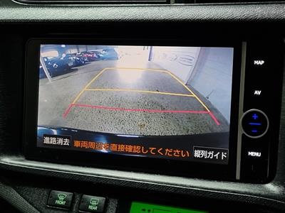 2013 Toyota Aqua - Thumbnail