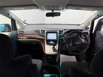 2012 Toyota Vellfire - Thumbnail