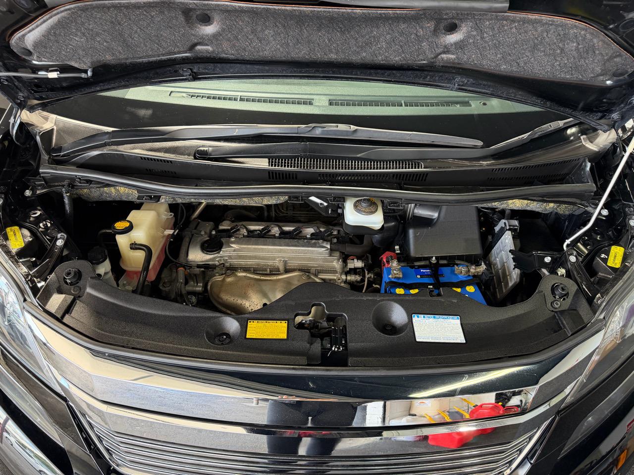 2012 Toyota Vellfire