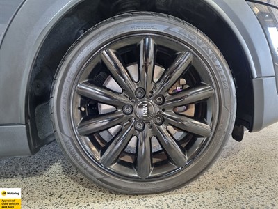 2017 Mini Cooper - Thumbnail