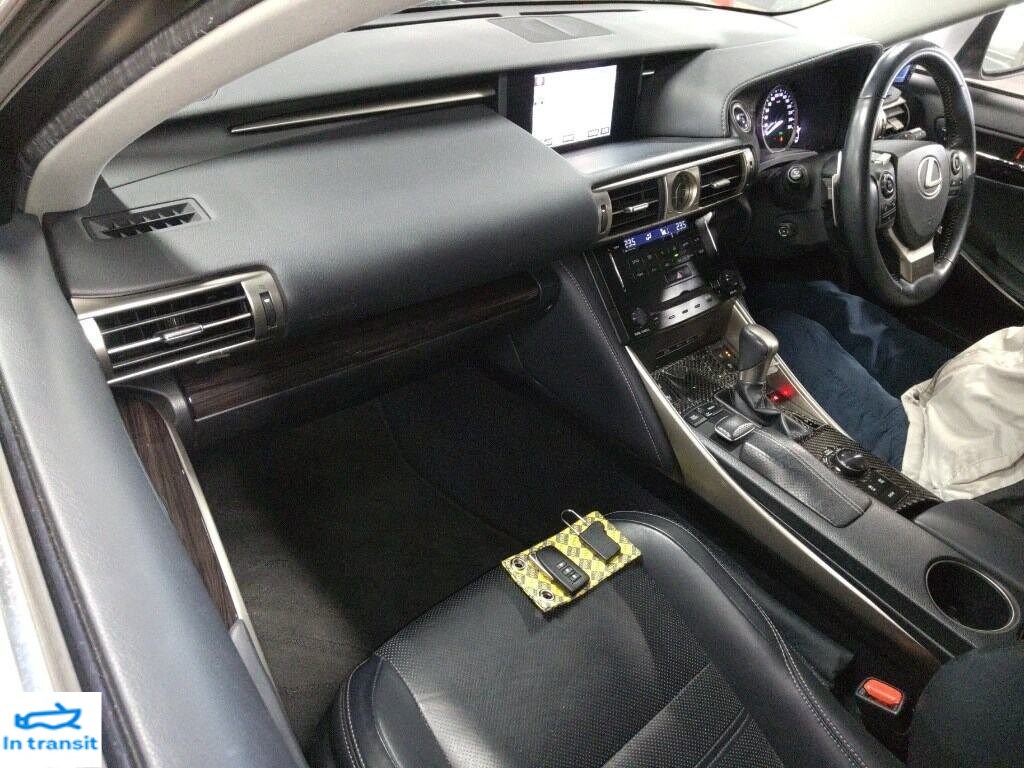 2014 Lexus IS 300h