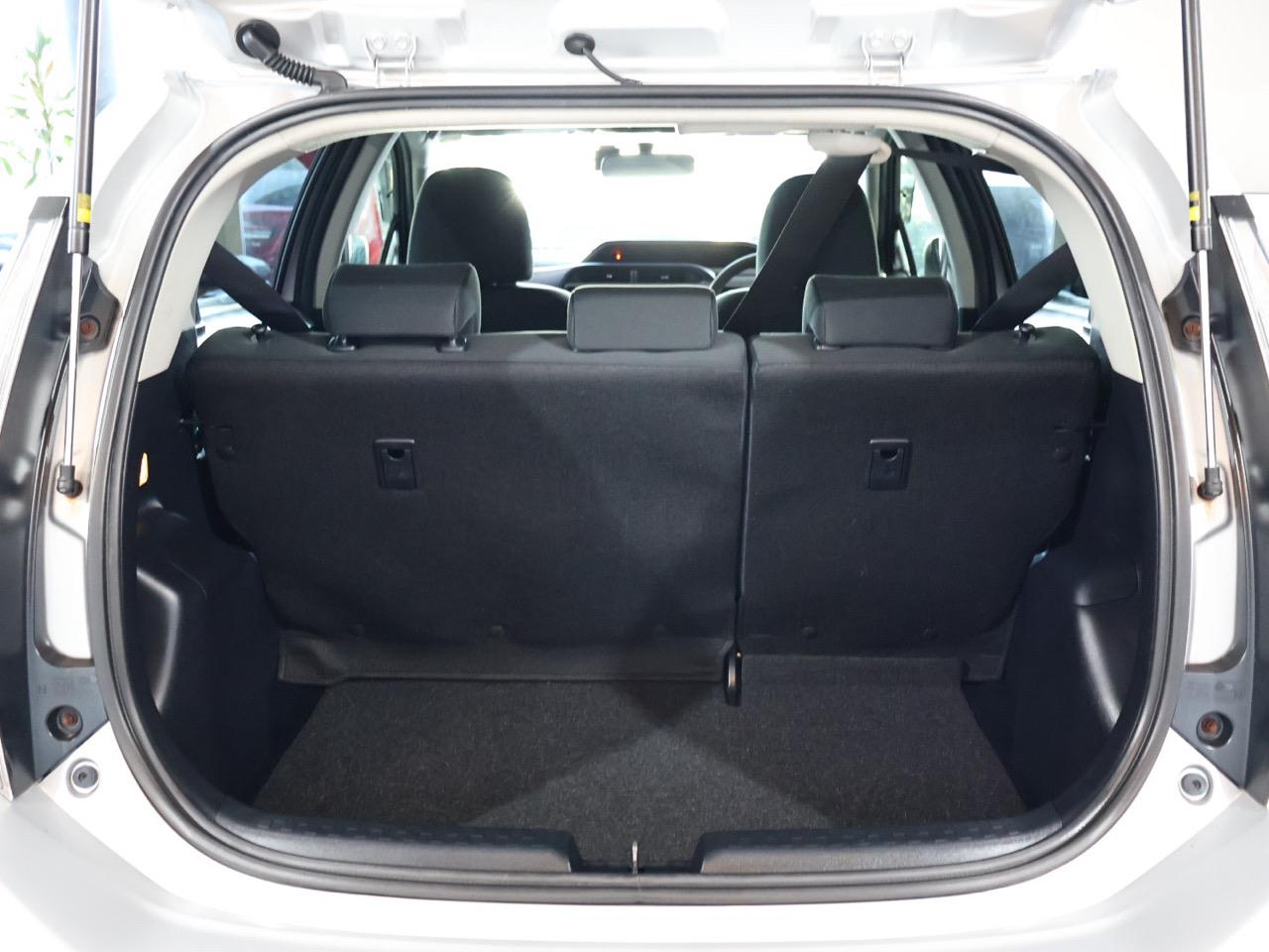 2015 Toyota Aqua