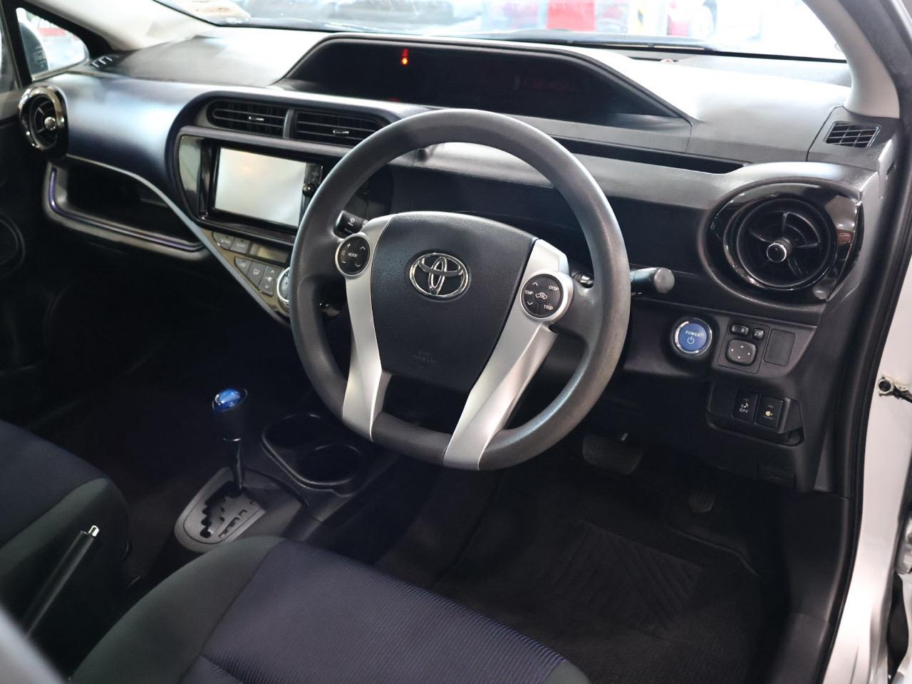 2015 Toyota Aqua