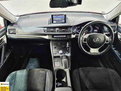 2013 Lexus CT 200h - Thumbnail