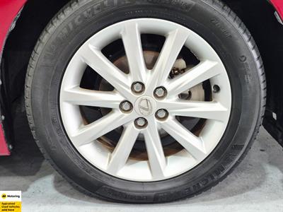 2013 Lexus CT 200h - Thumbnail