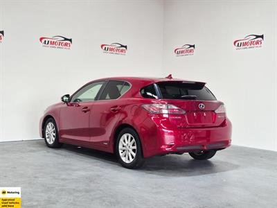 2013 Lexus CT 200h - Thumbnail