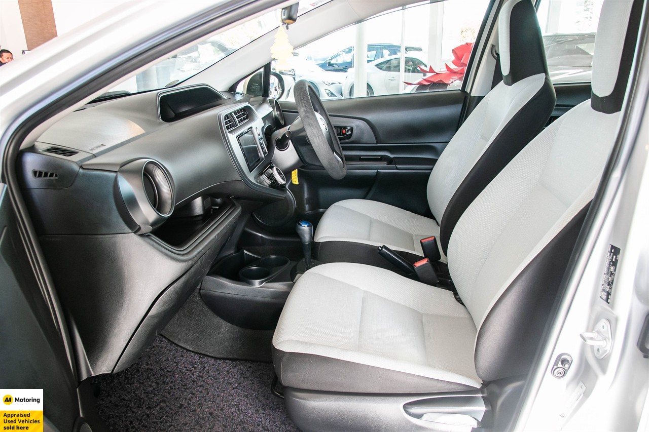 2017 Toyota Aqua