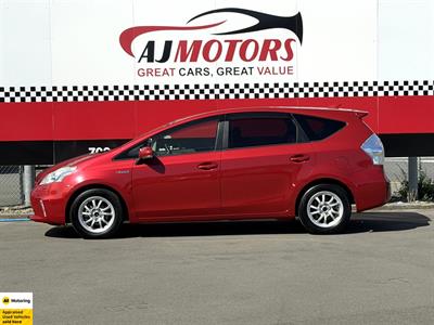 2012 Toyota Prius - Thumbnail
