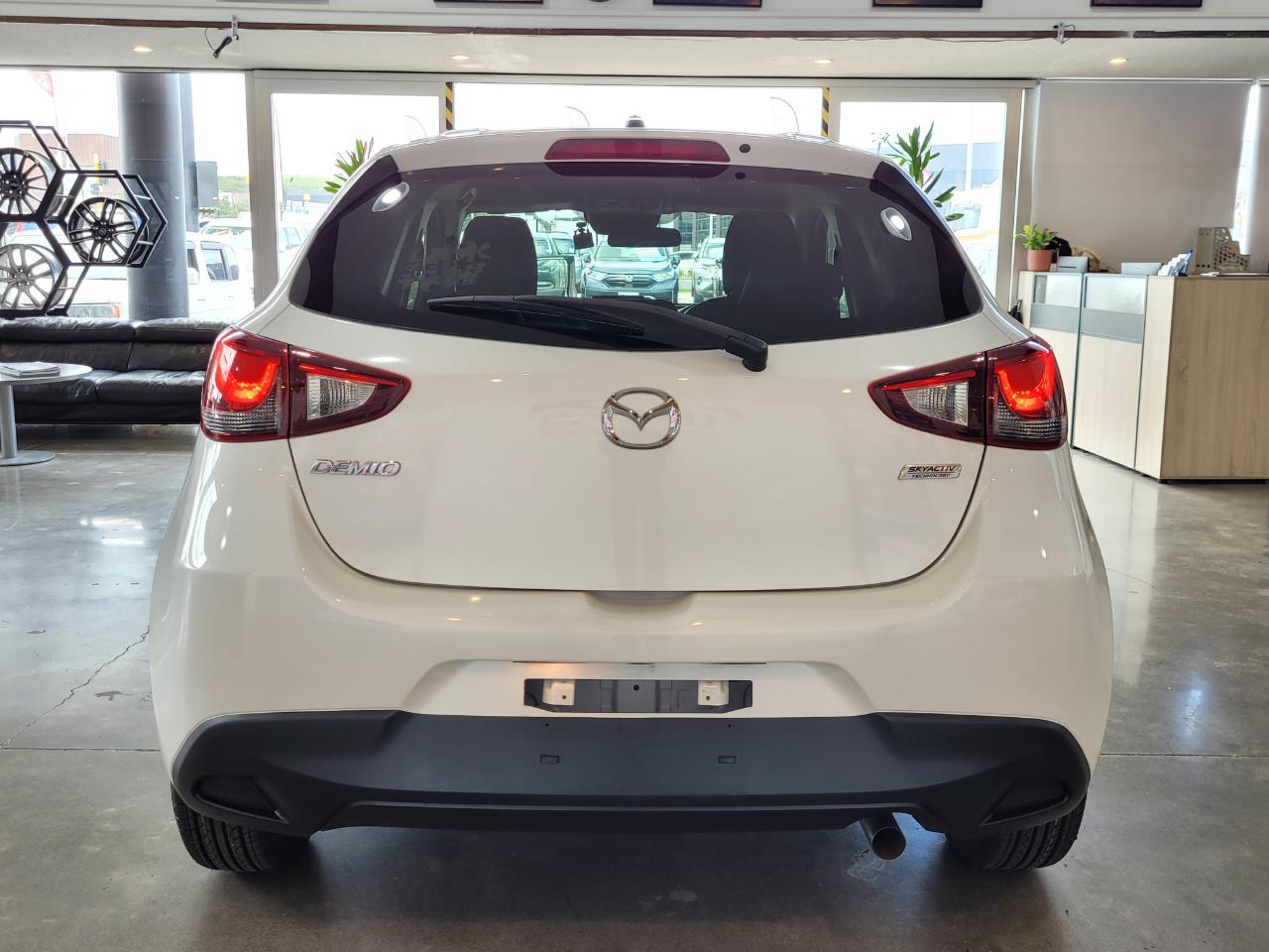 2015 Mazda Demio
