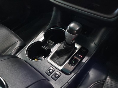 2017 Toyota Highlander - Thumbnail