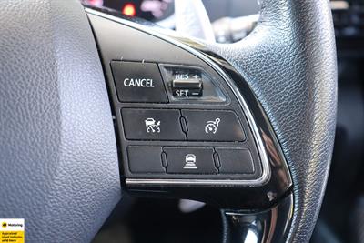 2022 Mitsubishi Eclipse Cross - Thumbnail