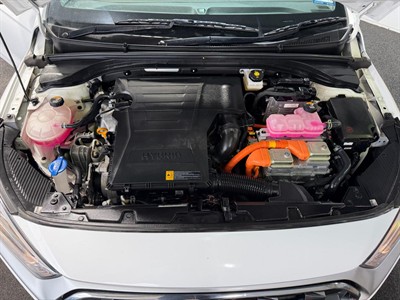 2022 Hyundai IONIQ - Thumbnail