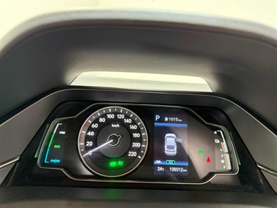 2022 Hyundai IONIQ - Thumbnail