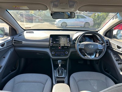 2022 Hyundai IONIQ - Thumbnail