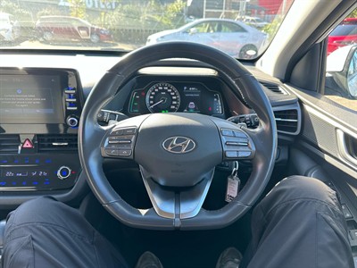 2022 Hyundai IONIQ - Thumbnail