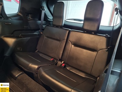 2021 Mitsubishi Outlander - Thumbnail