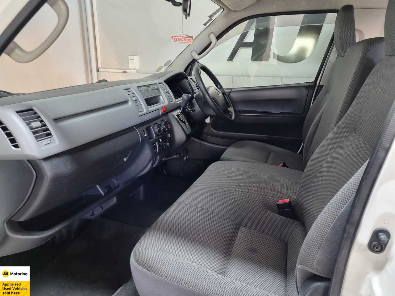 2011 Toyota Hiace