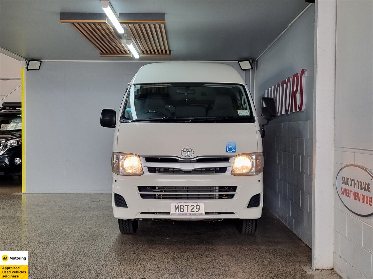 2011 Toyota Hiace