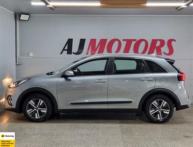 2021 Kia Niro - Thumbnail