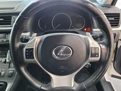 2012 Lexus CT - Thumbnail