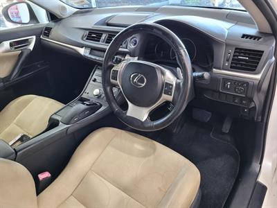 2012 Lexus CT - Thumbnail