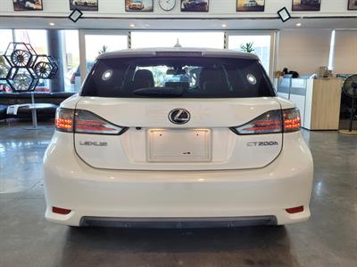 2012 Lexus CT - Thumbnail