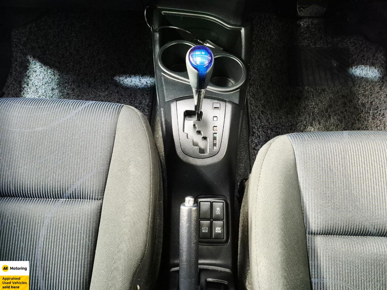 2015 Toyota Aqua
