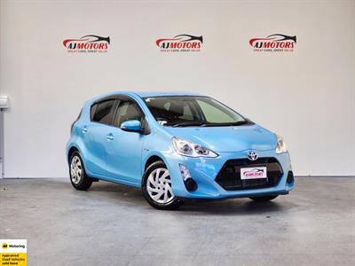 2015 Toyota Aqua - Thumbnail