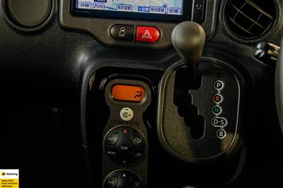 2012 Toyota Spade - Thumbnail