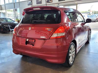 2014 Suzuki Swift - Thumbnail
