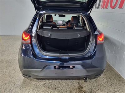2016 Mazda Demio - Thumbnail