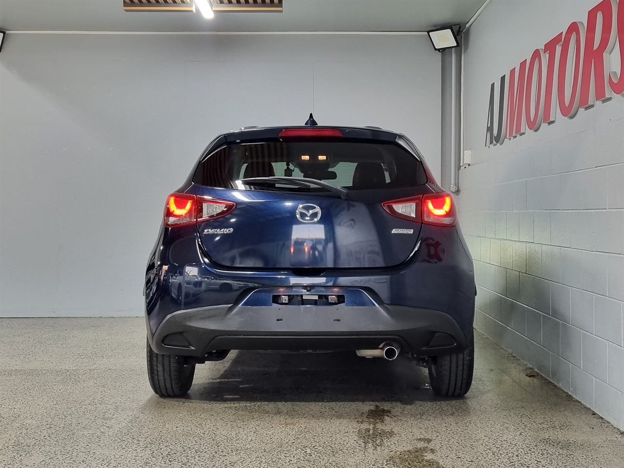 2016 Mazda Demio
