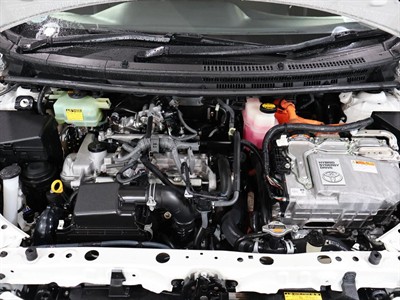 2015 Toyota Aqua - Thumbnail