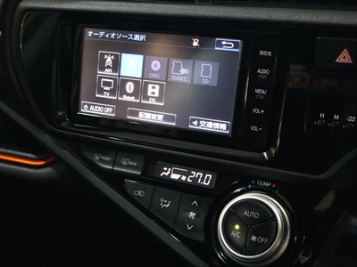 2015 Toyota Aqua - Thumbnail