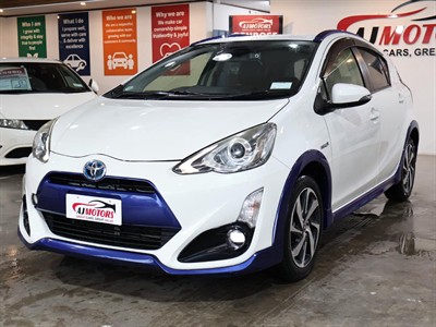 2015 Toyota Aqua - Thumbnail