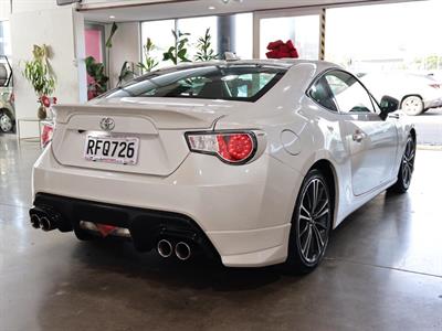 2012 Toyota 86 - Thumbnail