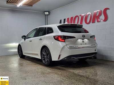 2020 Toyota Corolla - Thumbnail