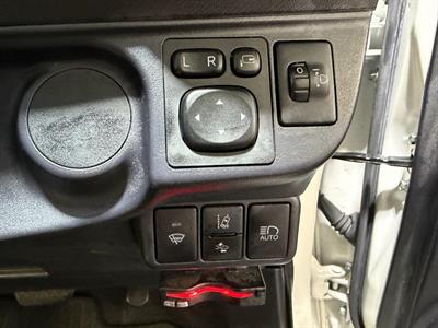 2020 Toyota Aqua - Thumbnail