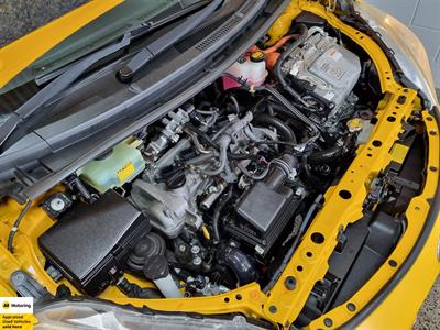 2013 Toyota Aqua - Thumbnail