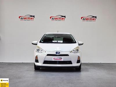 2014 Toyota Aqua - Thumbnail