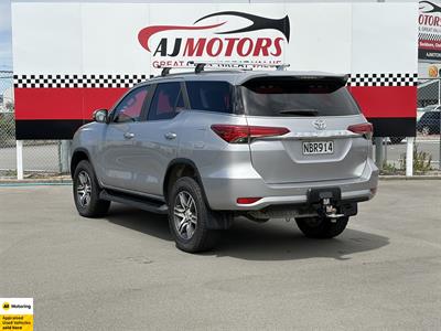 2020 Toyota Fortuner - Thumbnail