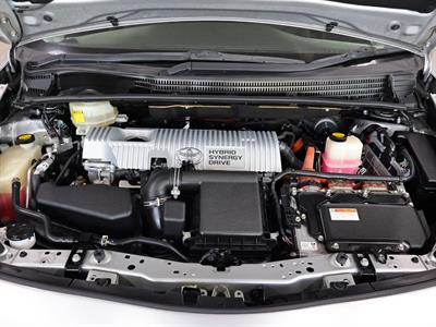 2013 Toyota Prius - Thumbnail