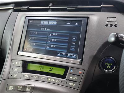 2013 Toyota Prius - Thumbnail